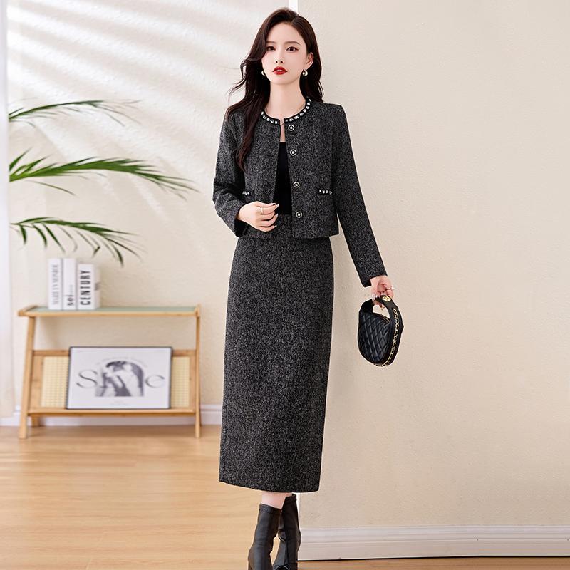 早秋穿搭一整2套ZYI86179204新时尚减龄名款媛半休闲套装女气质身
