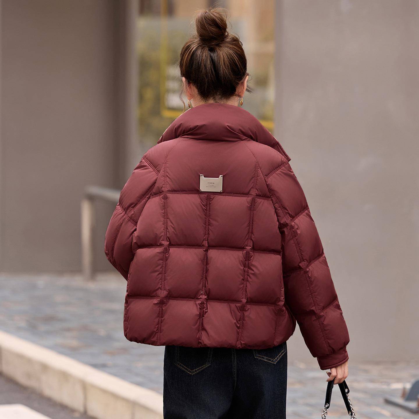 时尚拼色羽绒AZ9580-1服女冬2025款新立显瘦小子领白鸭绒保暖外套