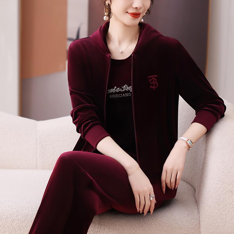 妈妈套春秋金丝绒洋气中老年人女外春88504409装套装大码年运服三