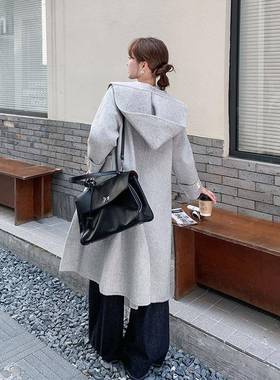 浅灰色披肩连帽面羊毛大衣202看5双新款女中长款C006-992超好毛呢