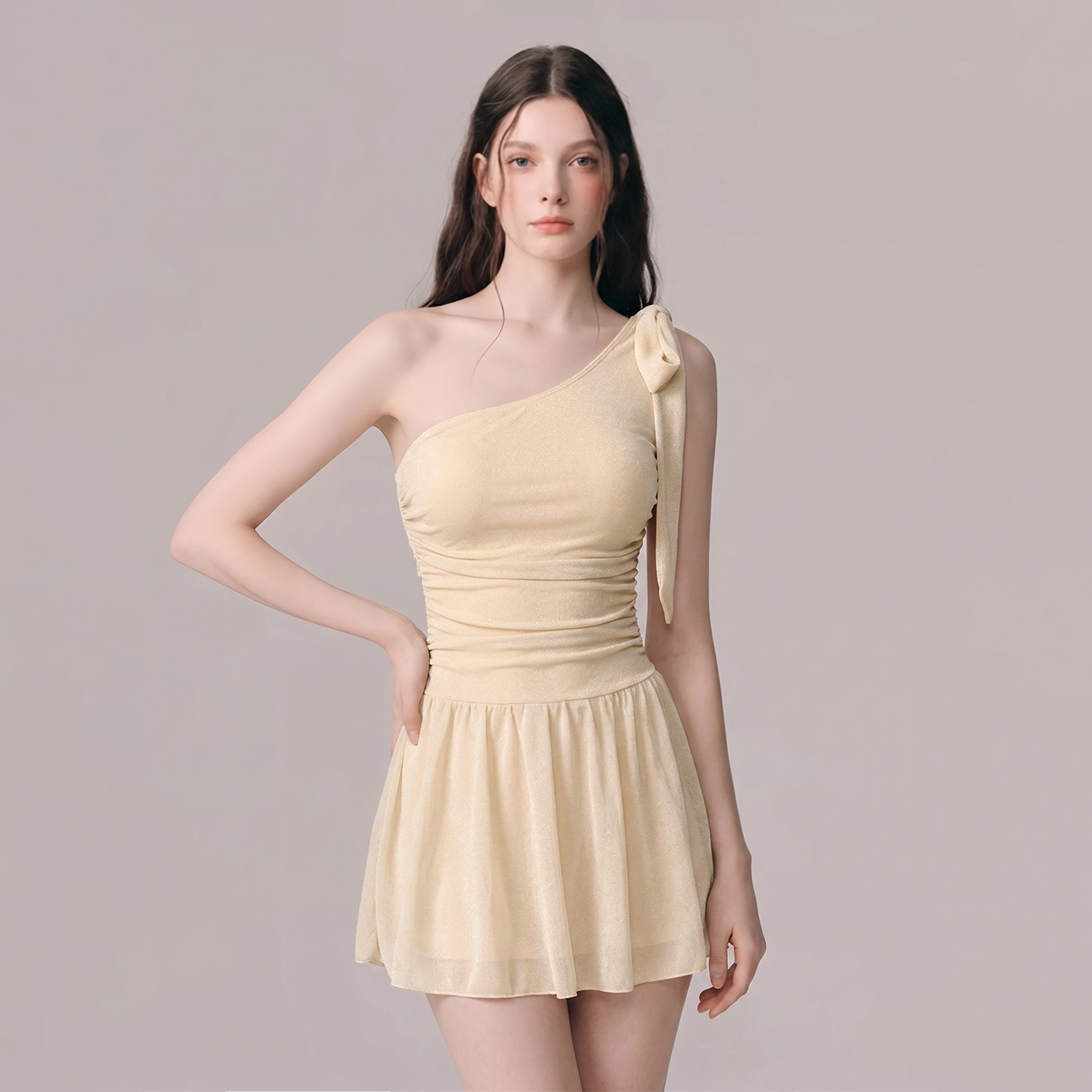 徐苏苏 ins高颜值高级感2026新款泡温泉纯欲风小个子连体游泳衣女