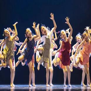 小荷风采灿烂的日子同款舞蹈演出服儿童弄堂记忆农村留守娃表演服