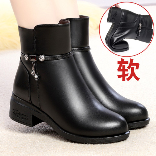 真皮棉鞋女冬季妈妈加绒中年短靴