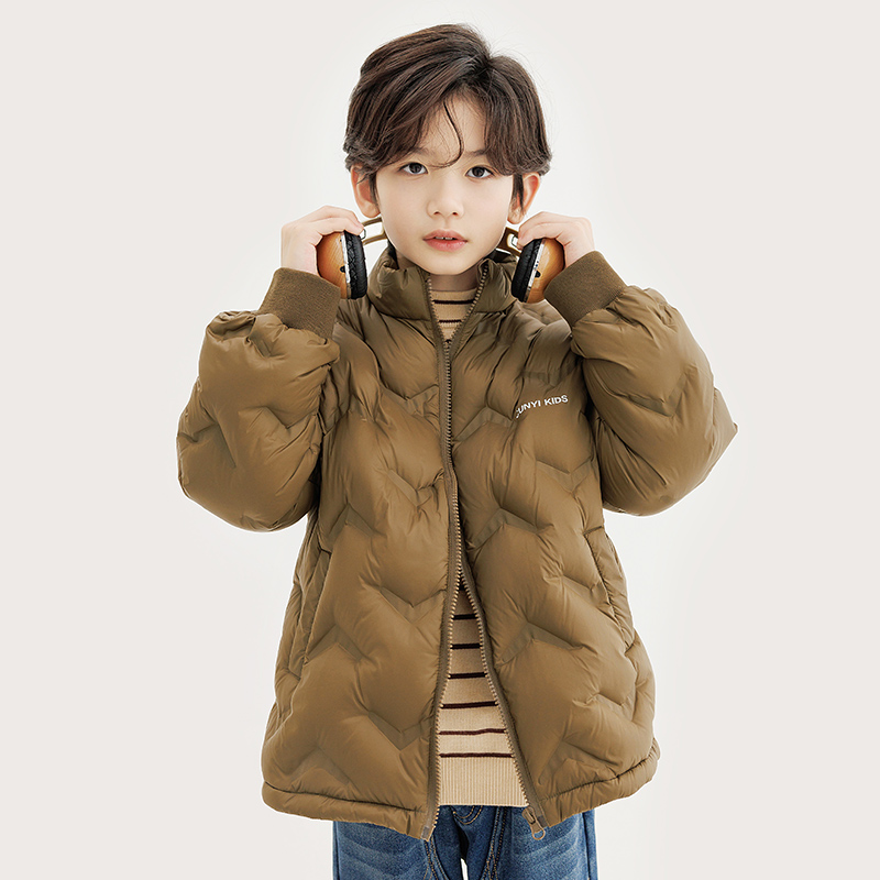 纯一良品童装儿童羽绒服男孩秋冬新品中大童防风立领立体压印外套
