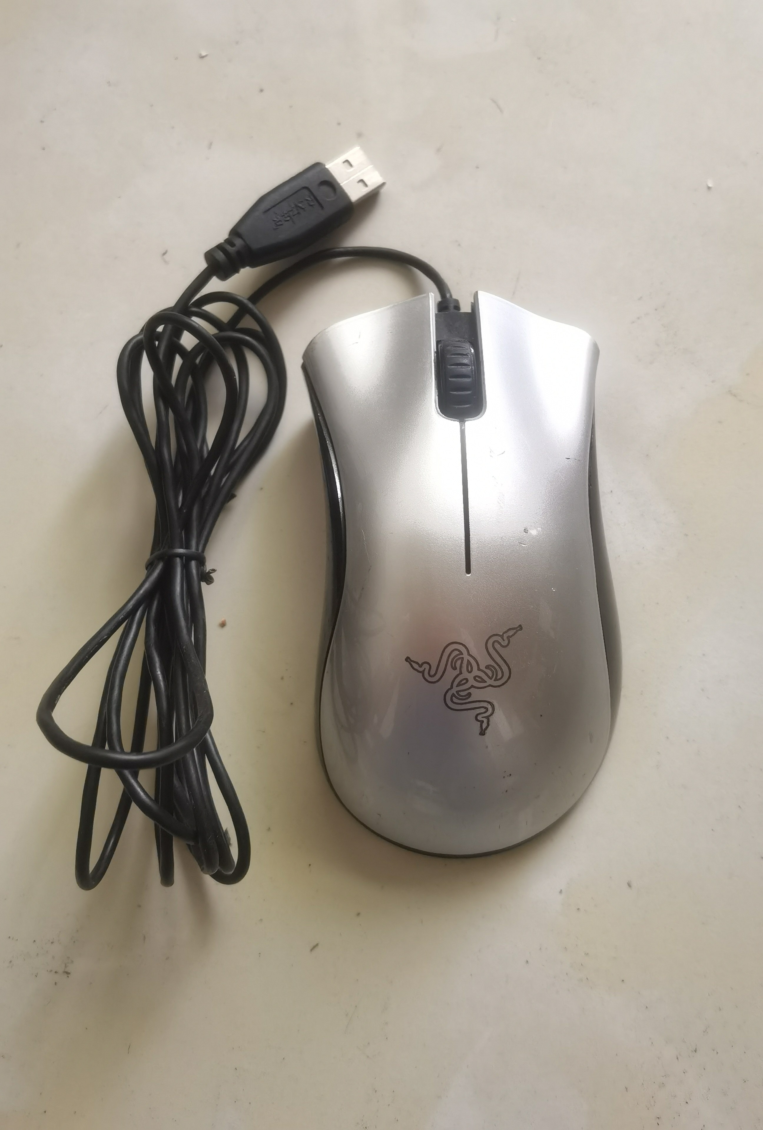 雷蛇二手拆机炼狱蝰蛇RZ01-0085逆战纪念版1800DPI有线游戏鼠标