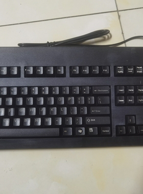 樱桃谷 MX3000 USB G80-3494LYCUS-2机械键盘 红轴 实物图