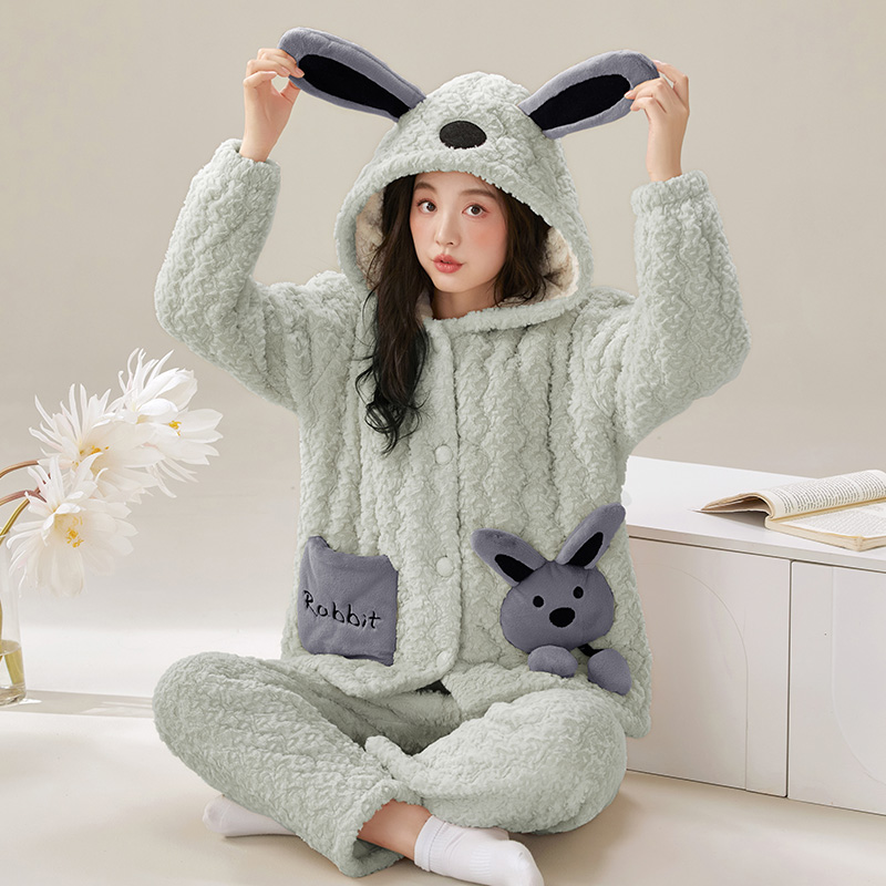 睡衣女三层夹棉袄秋冬季珊瑚绒加厚加绒保暖连帽款冬天甜美家居服