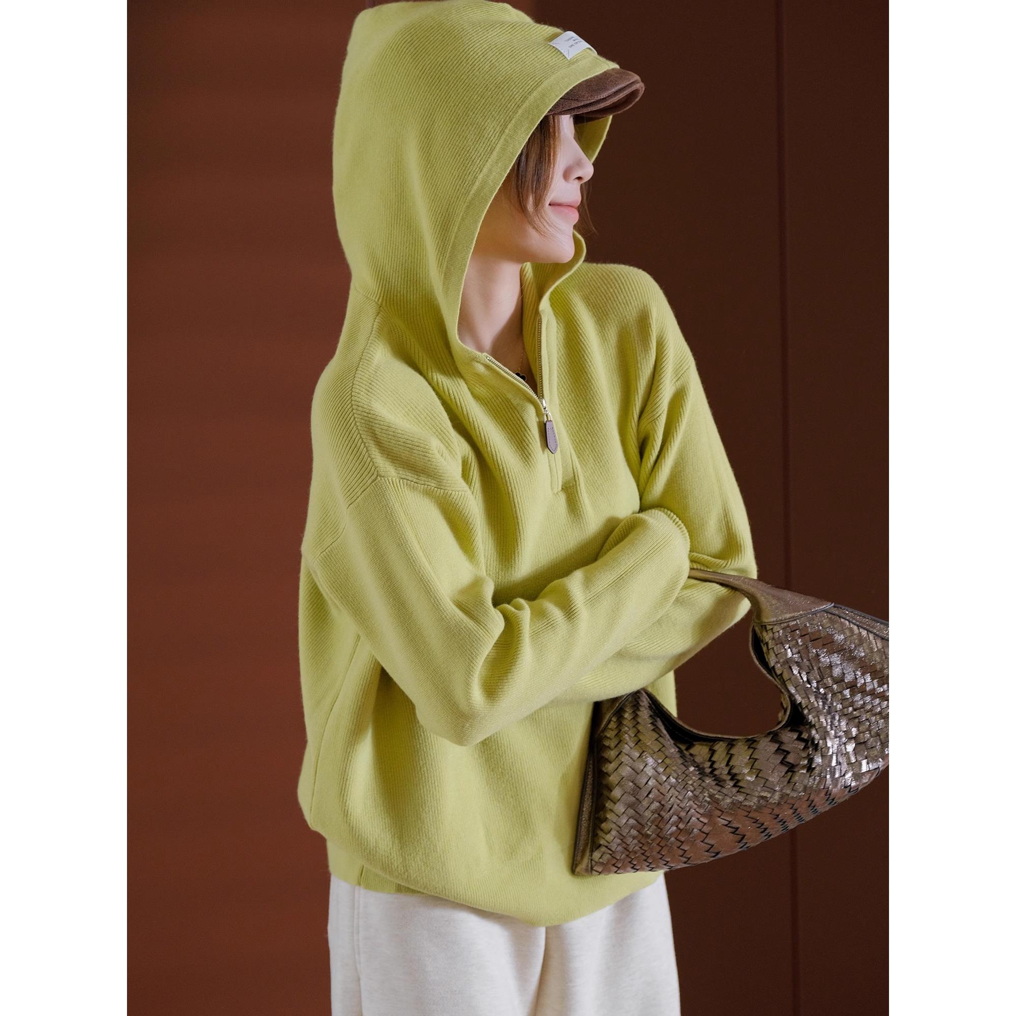 小儿【白风车】纤维丝绒秋冬韩式氧活力连帽针织套头衫出品