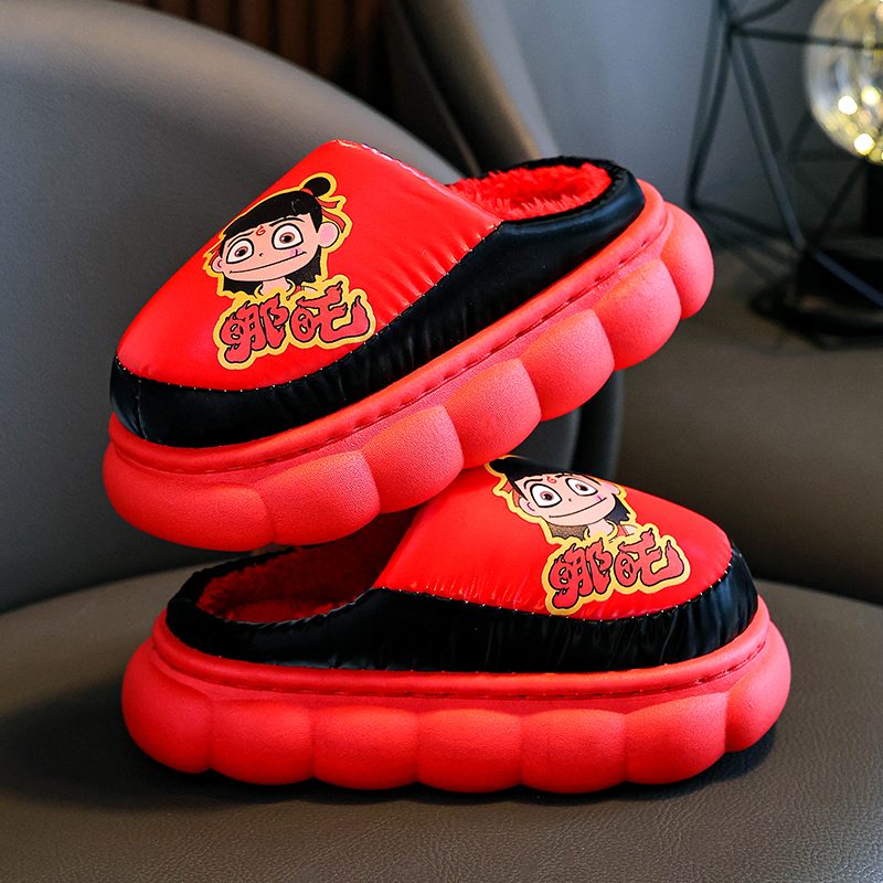 哪吒卡通包跟棉鞋男女童