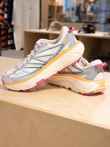 HOKA飞速马法特2运动休闲鞋