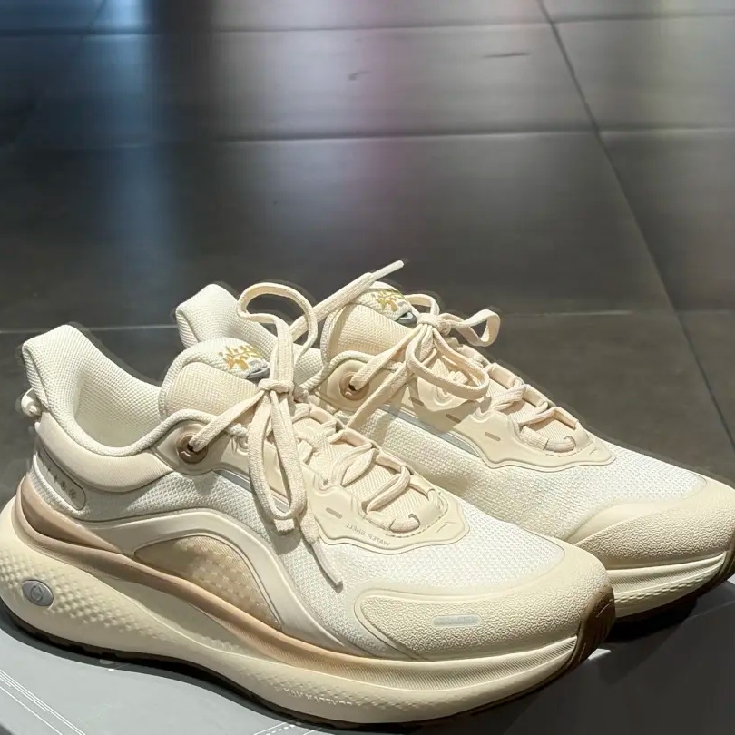 李宁休闲鞋女SOFT PLUS 2缓震防泼水2025秋季新款通勤软弹AGLV084