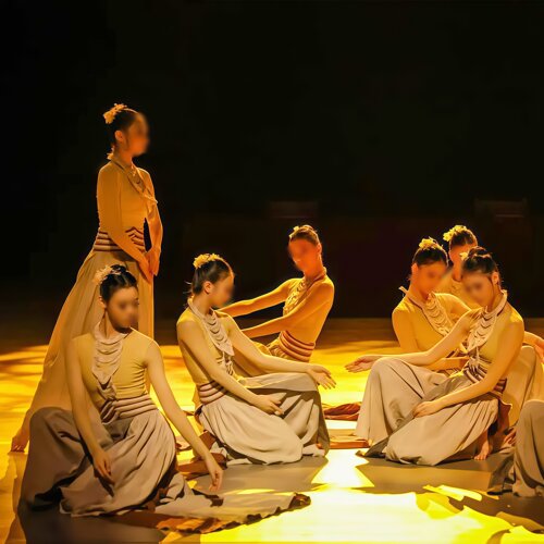 《青春华章》古典舞舞蹈服