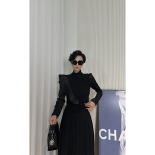 缎料拼接时尚 Dan T恤女 高级感长袖 上衣 黑色法式