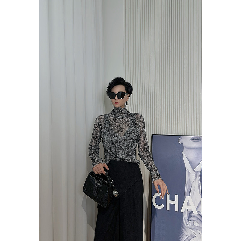 Dan Dan 法式浪漫高级感腰果花植绒长袖打底衫女