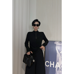 Dan 上衣女 黑色立领明线拼接德绒长袖