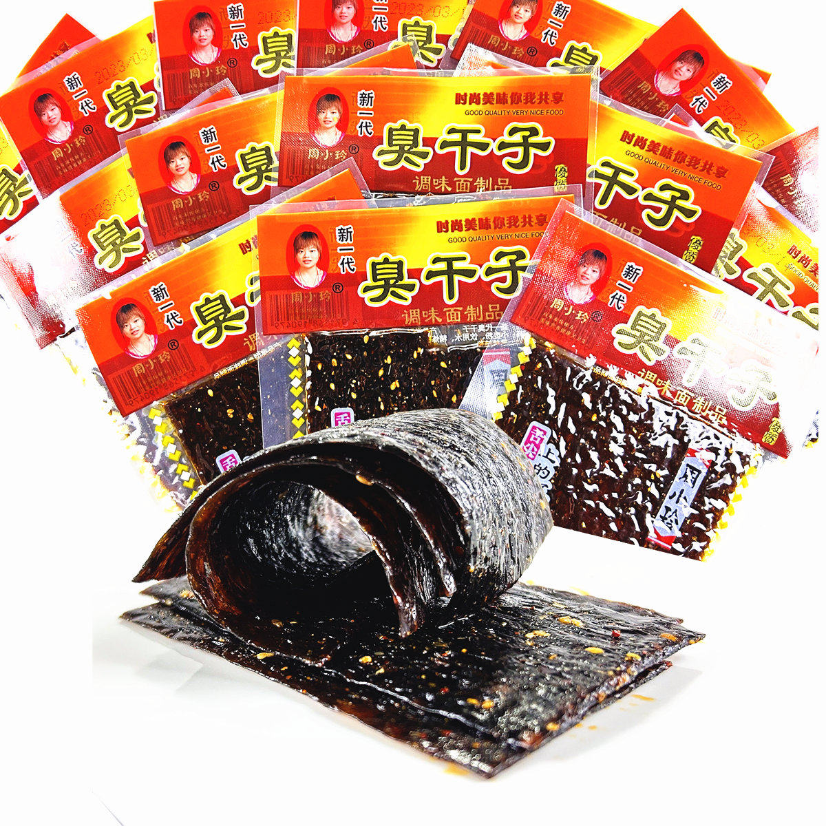 周小玲臭干子辣片辣条约20g/袋网红麻辣调味面筋制品零食同年味道