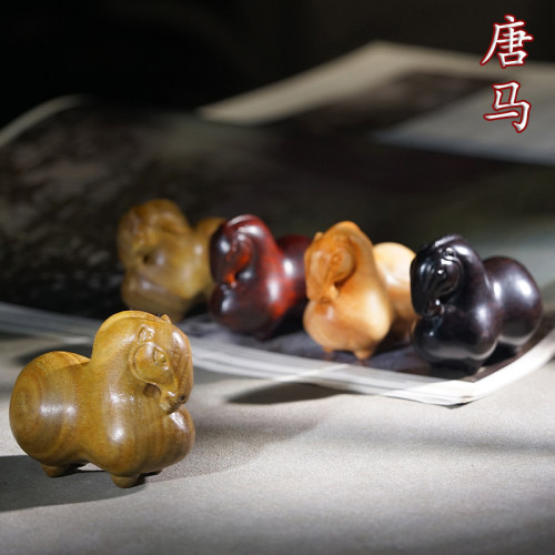 绿檀木雕唐马手把件崖柏黑檀木雕刻工艺礼品把玩随身文玩桌面摆件