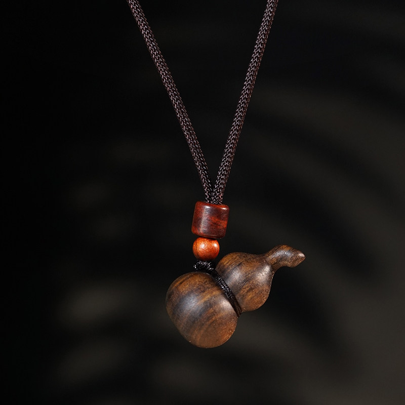 菩萨棋沉香木小葫芦吊坠木作原木雕刻木葫芦挂件文玩挂饰挂链饰品