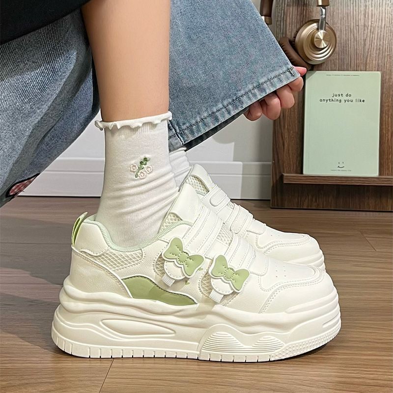 可爱蝴蝶魔术贴结厚底小白鞋女