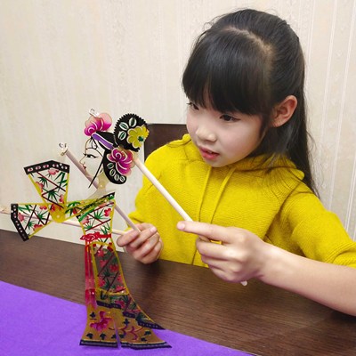 民间特色手工艺制作儿童皮影戏