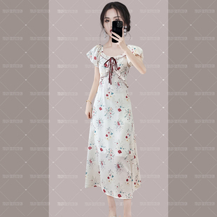 RIERA夏季 碎花连衣裙女高级感气质V领收腰显瘦小清新中长 新款 法式