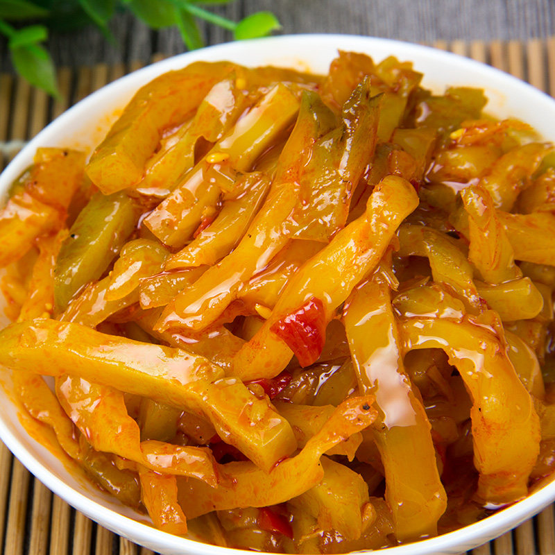 荆香榨菜丝红油微辣学生榨菜咸菜早餐下饭菜榨菜头整箱10斤包邮