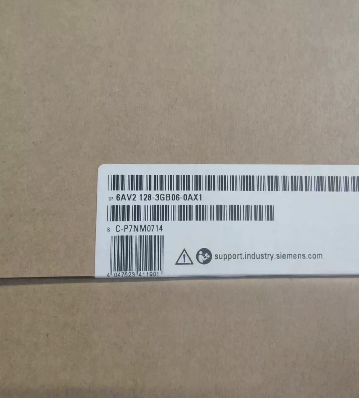 西门子6AV2128-3GB06-0AX0模块