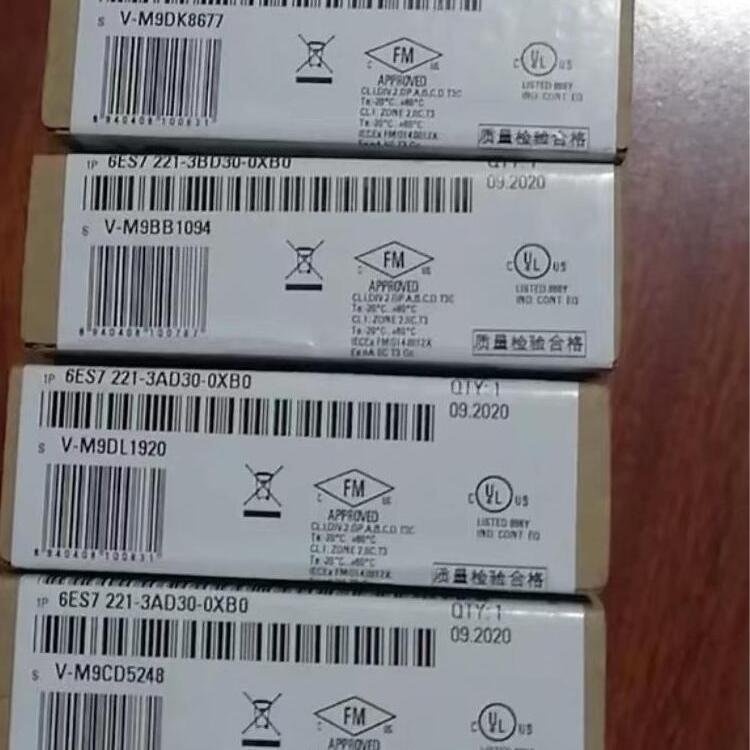 西门子6ES7221-3AD30-0XB0模块