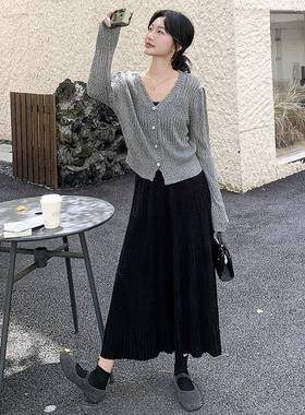 20C166-63725法式绒秋冬新款韩版针织开衫高腰身丝裙黑色百褶裙两