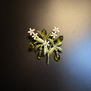开花的橄榄 Vintage古着 Jade Flower绿色植物花朵胸针