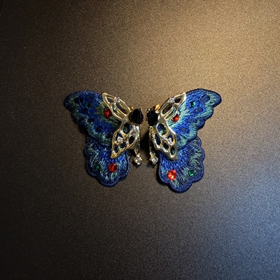 开花的橄榄 Vintage古着 Crystal Wings蓝色蝴蝶耳钉 耳环 耳饰