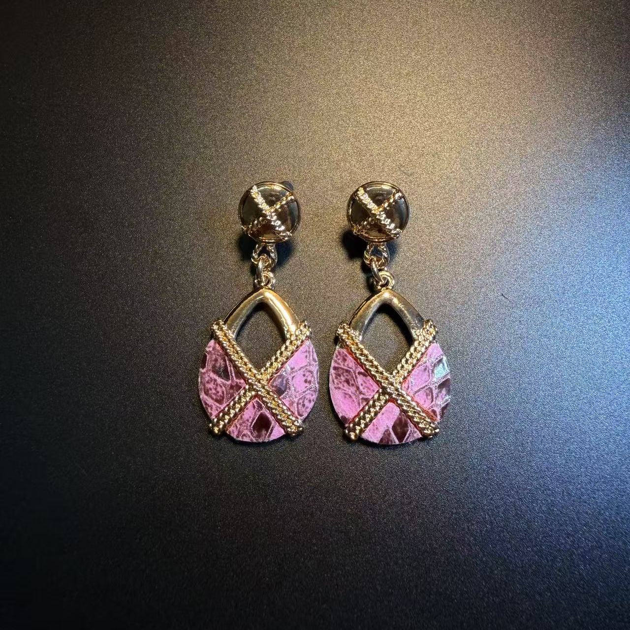 开花的橄榄Vintage古着 Snake Print Earrings粉色耳钉 耳环 耳饰