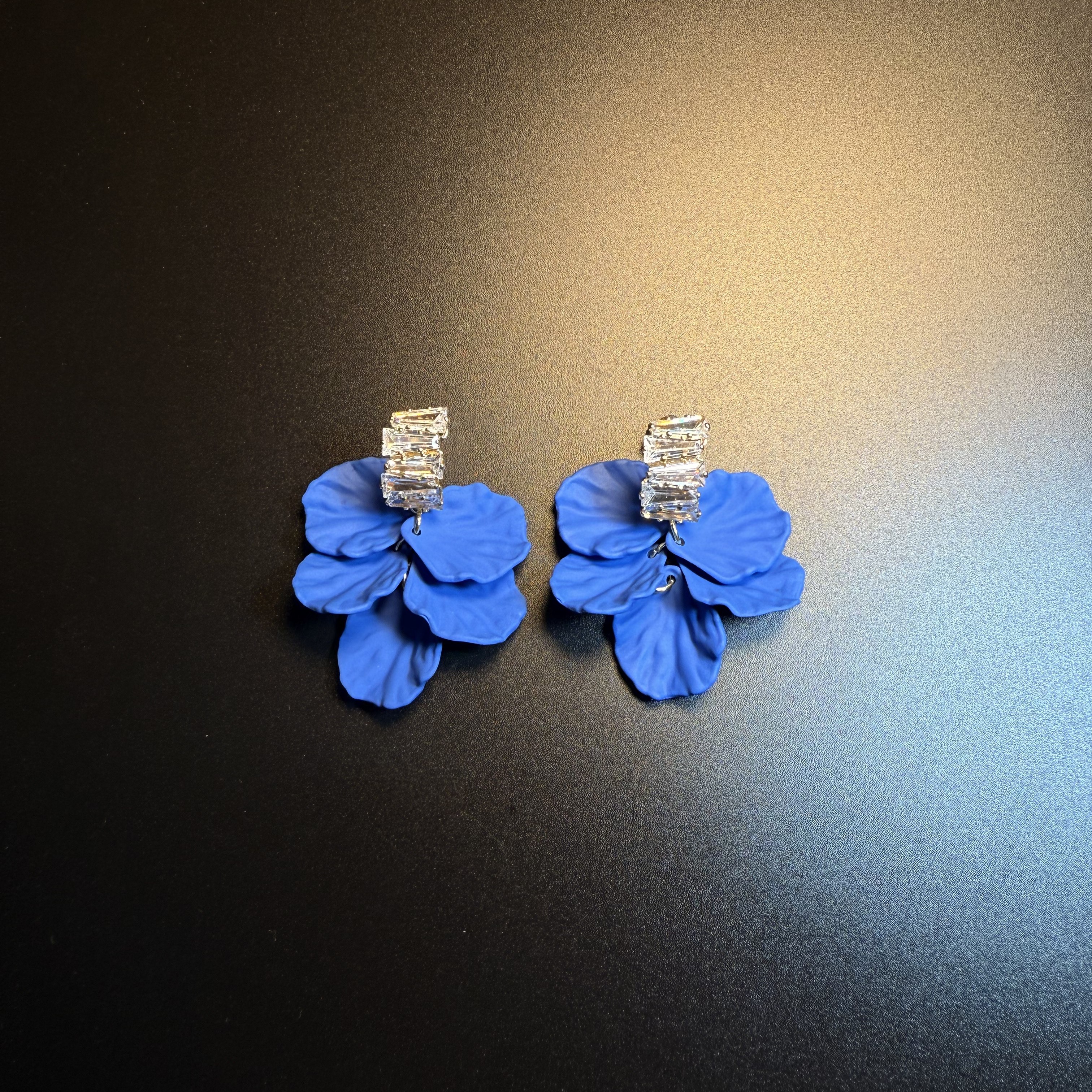 开花的橄榄 Vintage古着 Opal Petal蓝色花朵流苏耳钉 耳环 耳饰