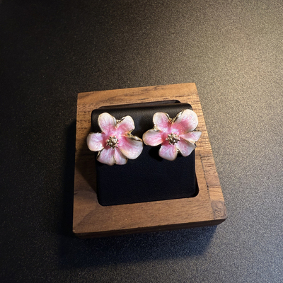 开花的橄榄 Vintage古着 Blush Blossom粉色花朵耳钉 耳饰