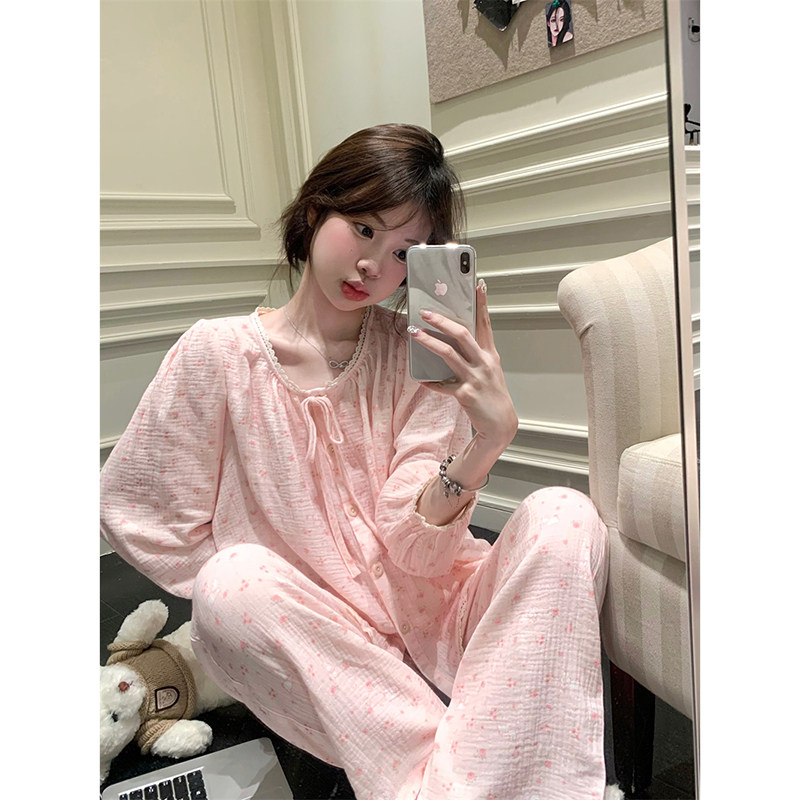 Home春秋季款甜美碎花蕾丝边睡衣