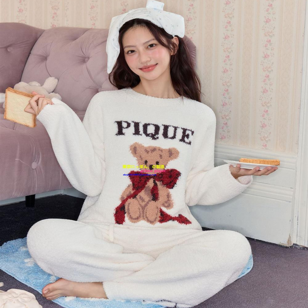 Home秋冬季软绵绵加厚半边绒保暖睡衣女圆领蝴蝶结小熊家居服套装
