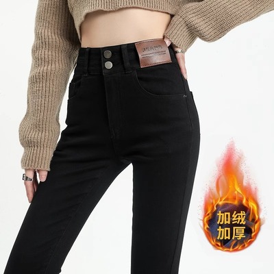 黑色紧身小脚牛仔裤女秋冬2024