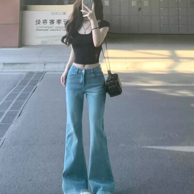 美式复古浅蓝色微喇叭牛仔裤