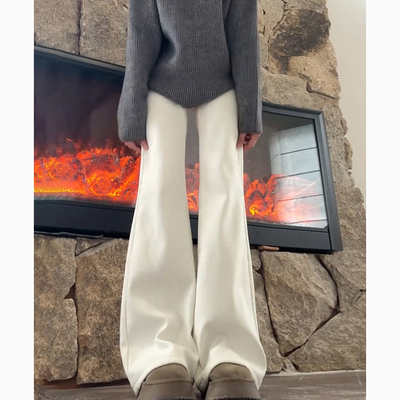 白色加绒加厚微喇牛仔裤女