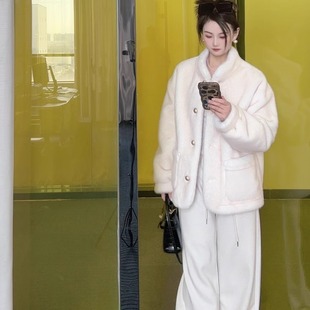 深秋初冬韩系小个子白色毛毛外套女高级感超好看今年流行漂亮外套