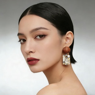 新年款小众设计Monies风天然贝壳耳环卡梅奥贝雕高级感轻奢风耳饰