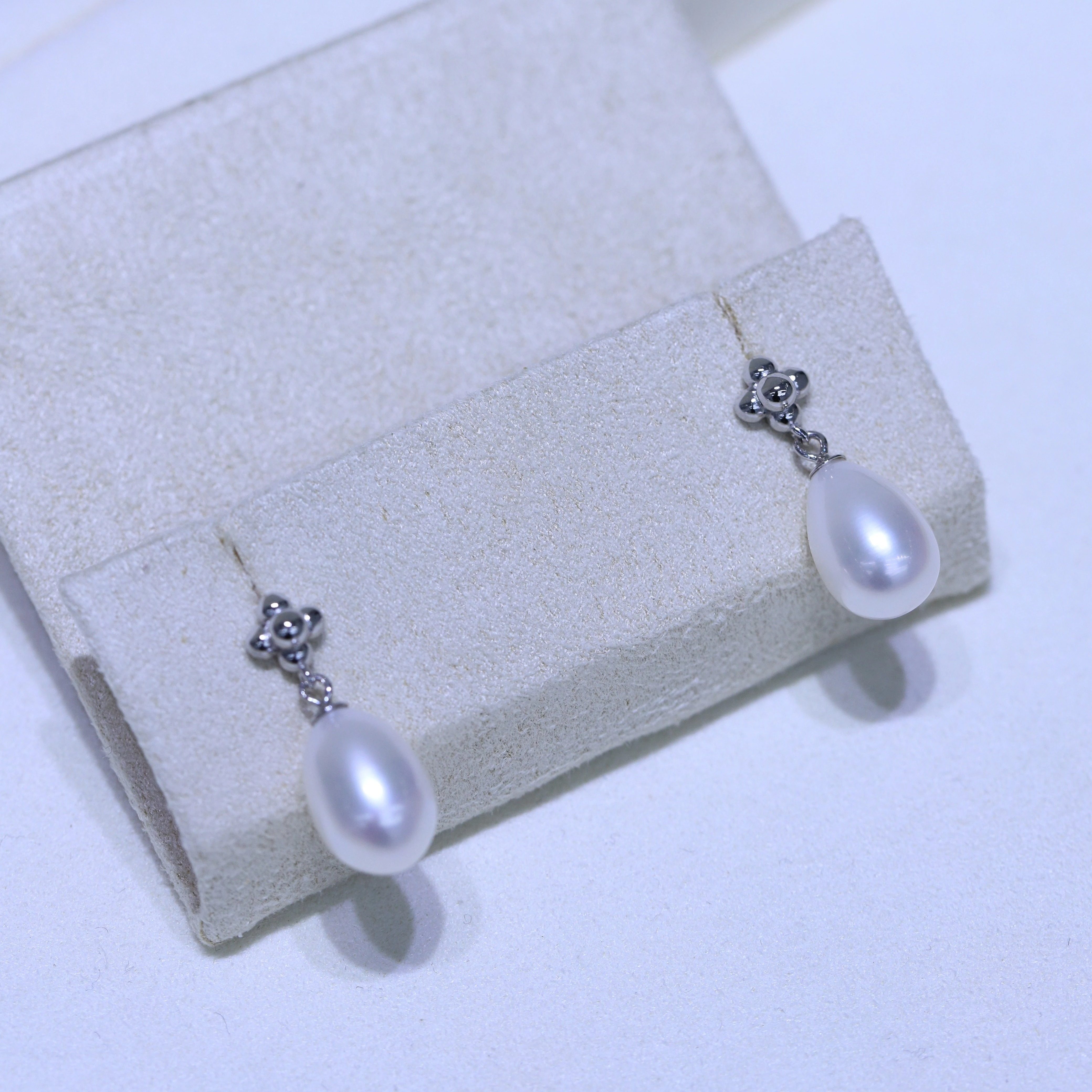 Alice Pearl 双十一钜献古典美人水滴珍珠耳钉,珠宝/钻石/翡翠,颈饰,淘宝优惠券,粉丝福利购,淘宝优惠卷