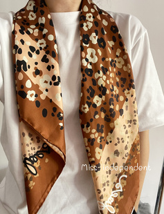 意大利 黄棕色奶牛斑纹真丝斜纹蚕丝巾大方巾围巾领巾 手卷边