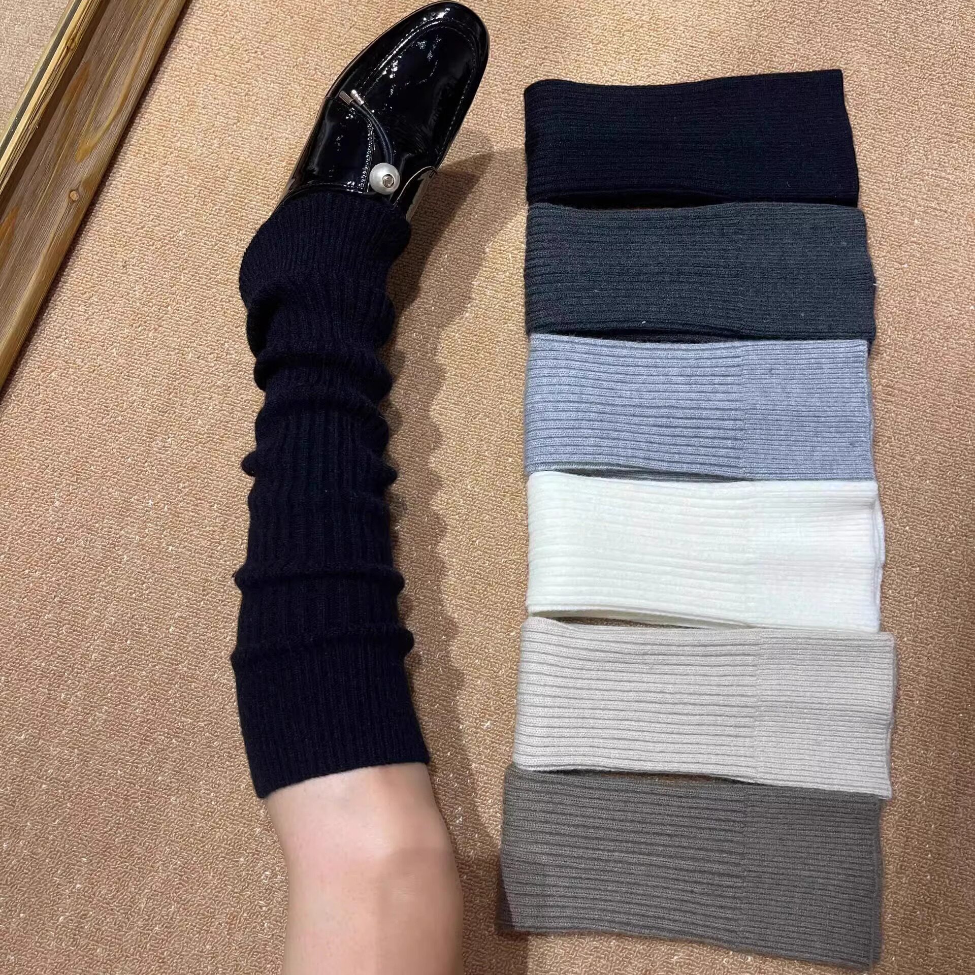 日系羊绒腿套女秋冬季复古慵懒堆叠针织烟灰色小腿袜套y2k