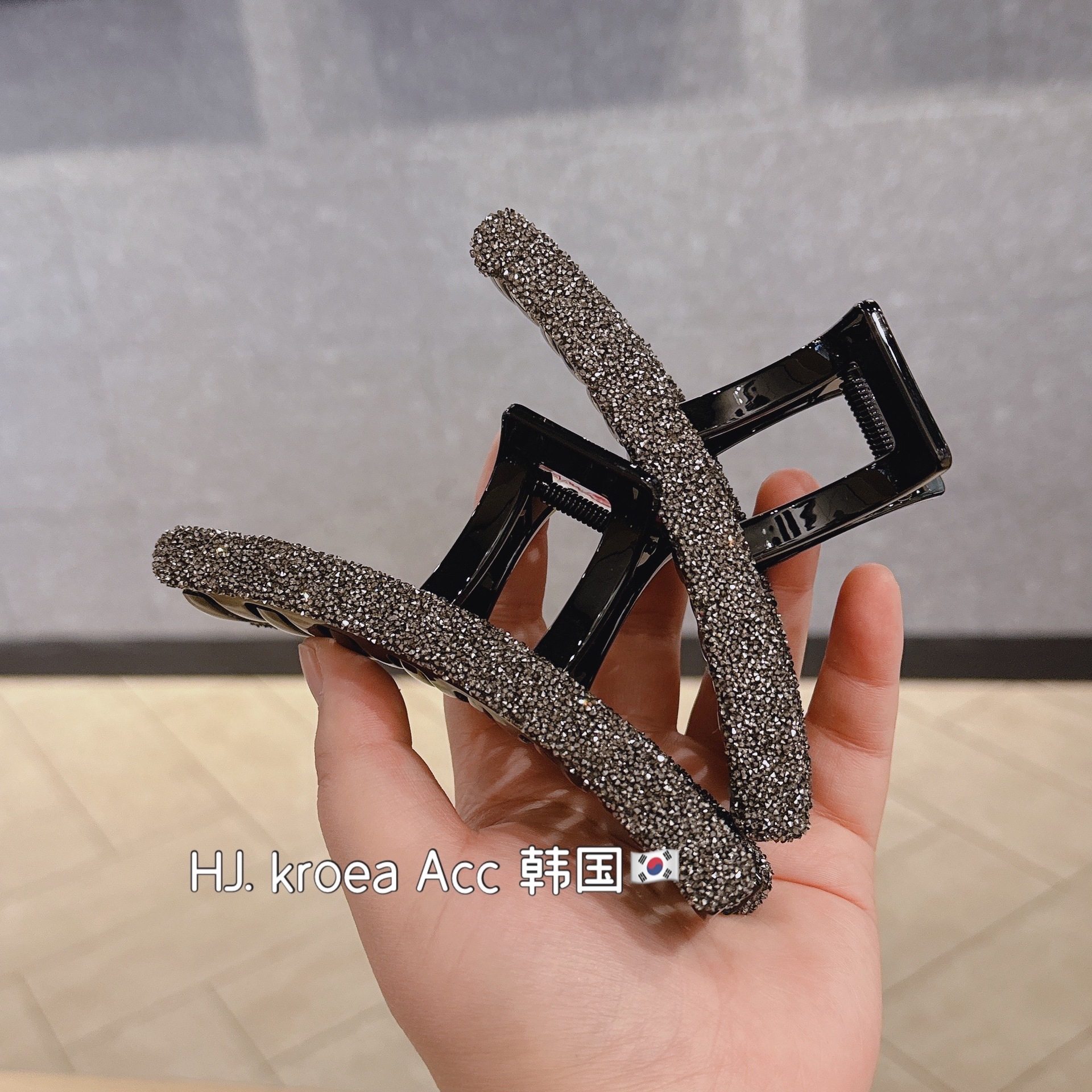 细闪一字夹鲨鱼夹女复古感发夹头发量多大号后脑勺盘发夹子头饰,饰品/流行首饰/时尚饰品新,民族风发饰,淘宝优惠券,粉丝福利购,淘宝优惠卷