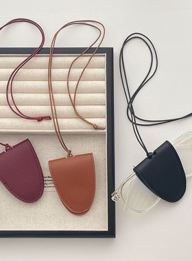 韩国博主同款皮质脖挂磁吸长款项链 男女户外旅行眼镜夹包包吊坠