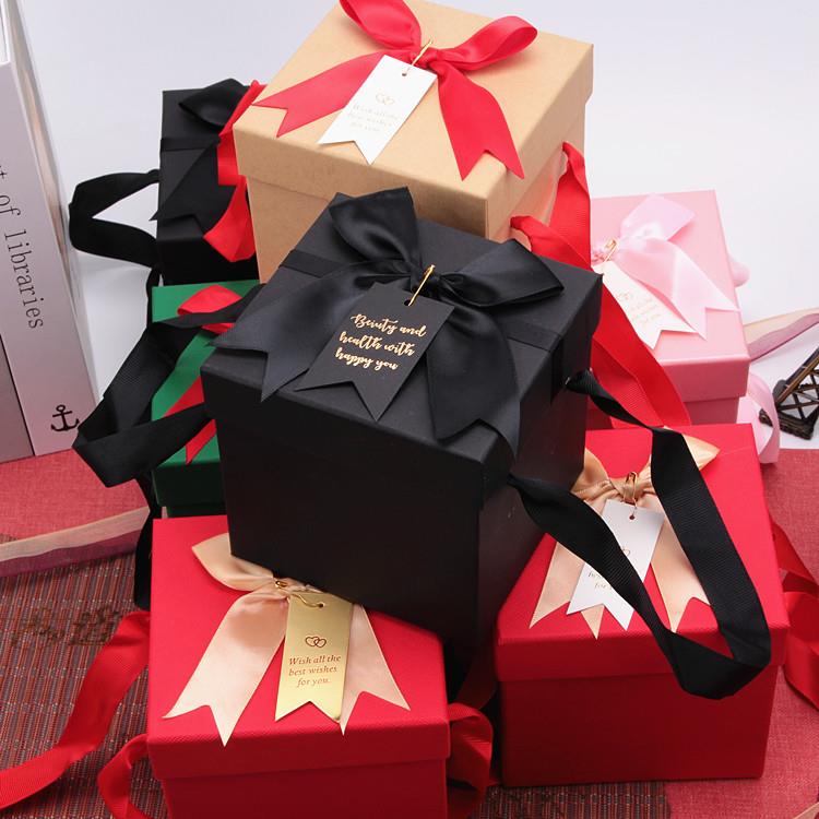 Square Handheld Packaging Box Christmas Eve Gift Box糖果盒