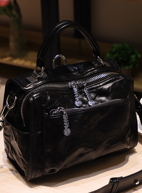 轻奢黑色波士顿包女手提包大容量多拉链时尚通勤包新款双肩多用包