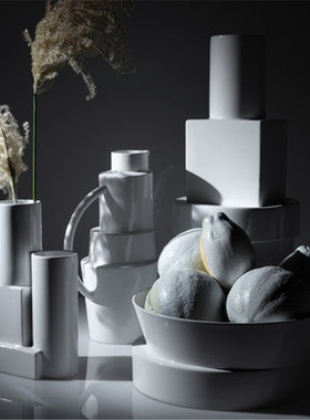 现货 英国Tom Dixon Block花瓶陶瓷花器白色水壶果盘碗收纳装饰