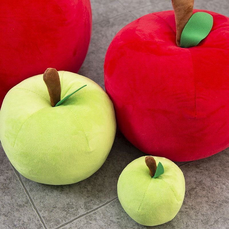 红苹果毛绒抱枕平安夜圣诞礼物